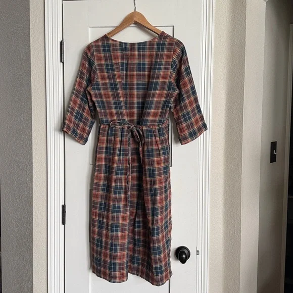 Pyne & Smith No.19 Midi linen dress in Margate plaid. From fragrance free home. - Picture 3 of 4